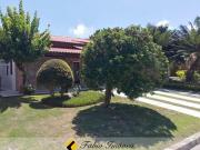 Casa com piscina em Condomínio Fechado Bougaínvillêe III...