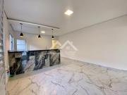 Casa com piscina em Peruíbe