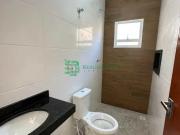 Casa com piscina lado praia Itanhaém