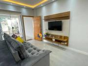 Casa com Piscina no Jardim Imperial – Maringá