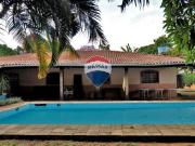 CASA 4 QUARTOS COM PISCINA TERRENO DE 2.495 M² NATUREZA...