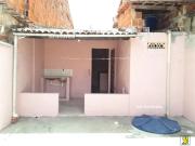 Casa com quintal e 2 vagas na Vila Peri