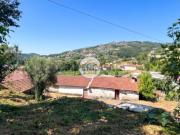 Casa com Terreno para Recuperar Frades Povoa Lanhoso