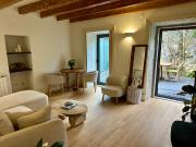 Casa com traça antiga com características únicas