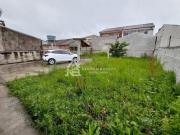 Casa com um amplo terreno