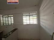 Casa com um dormitÃ³rio Aceita DepÃ³sito CauÃ§Ã£o 40m2