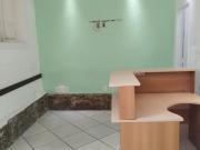 Casa com uso comercial com 61m2 em Botafogo
