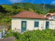 Casa com Vinha e Lagar – São Vicente, a 5 min. do Centro...