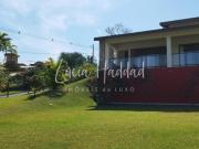 Casa com vista para o Lago no Vale das Laranjeiras