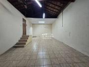 Casa com vocação Comercial a venda ou locação no bairro...