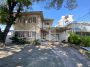 Casa Comercial com 3 quartos, 3 vagas e 300m² para...