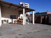 Casa comercial com 5 salas à venda, 207 m² Martins...