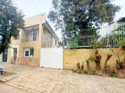 Casa Comercial com 5 vagas e 252m² para alugar por R$ 5.500