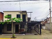 Casa comercial dos plantas en Portoviejo financiamiento...