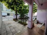 Casa de 328mÂ² para alugar, com 04 quartos e 3 salas,...