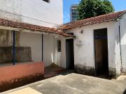 Casa comercial em Santo Amaro