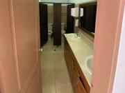 Casa comercial en arriendo laureles, medellín