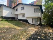 CASA COMERCIAL EN ARRIENDO SECTOR LA FRONTERA ENVIGADO