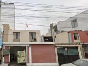 CASA COMERCIAL EN AV ANGAMOS FRENTE AL REAL PLAZA PRIMAVERA