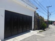 Casa Comercial en Lotes Alegría, Cuernavaca, Morelos