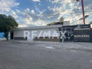 Casa Comercial en Venta