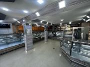 Casa Comercial en venta con Panadería Av...