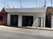 CASA COMERCIAL EN VENTA LEON GTO A 3 MIN DEL MATERNO...