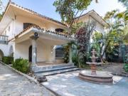 Casa comercial ideal para oficina o consultorio a...