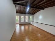 CASA COMERCIAL LEN ARRIENDO UBICADA EN MEDELLÍN SECTOR...