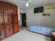 Casa comercial ou residencial, com 4 quartos, sendo 2...