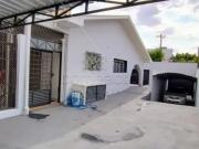 Casa comercial para aluguel tem 240 metros quadrados com...