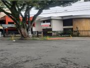 CASA COMERCIAL PARQUE DEL PERRO