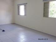 Casa comercial pra venda e locação, com 6 vagas, e...