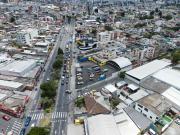 Casa Comercial Rentera en Venta Av. 6 de Diciembre y Av....