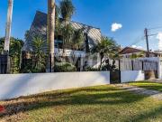 Casa Comercial/ Residencial Hugo Lange