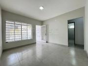 Casa Comercial Térrea Reformada ao Lado do Metrô Vila Sônia!