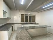 Casa comercial à venda e para alugar no Parque...