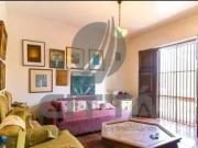 Casa Comercial Ã Venda, em frente a Lagoa do Taquaral,...