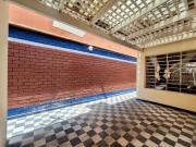 Casa como terreno en venta Parámetros para 4 pisos