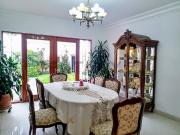 CASA COMO TERRENO EN VENTA SAN ISIDRO