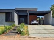 Casa Compacta e Moderna no Mini Chácaras