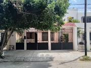 Casa completamente amueblada en SM 41 / Furnished home...