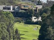 Casa con 1000 m2 superficie de terreno y 4 habitaciones...