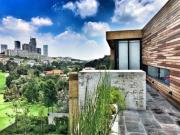 Casa con 1040 m² de superficie de terreno y 4...