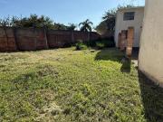 Casa con 1423 m² de superficie de terreno y 550 m2 de...