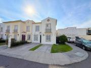 Casa con 152 m2 superficie de terreno y 4 recámaras en...