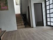 Casa con 160m² superficie y 4 habitaciones en venta...