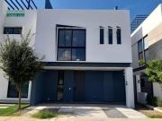 Casa con 165 m² superficie de terreno y 3 recámaras en...