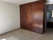 Casa con 172 m² superficie de terreno, 3 habitaciones en...