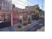 Casa con 197 m² de terreno y 4 recámaras en San Antonio...